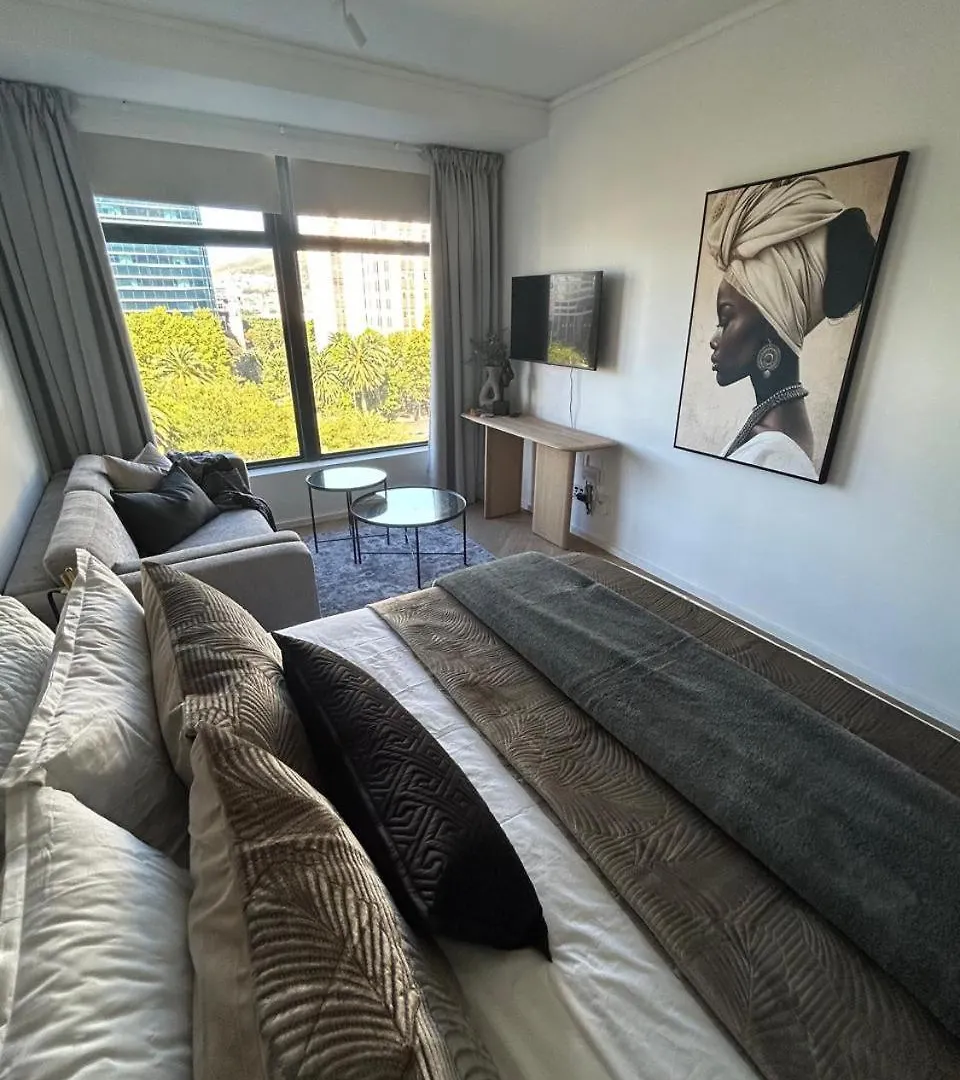 Stylish Studio With City Views & Pool At Zeeland Pier Cape Town Güney Afrika